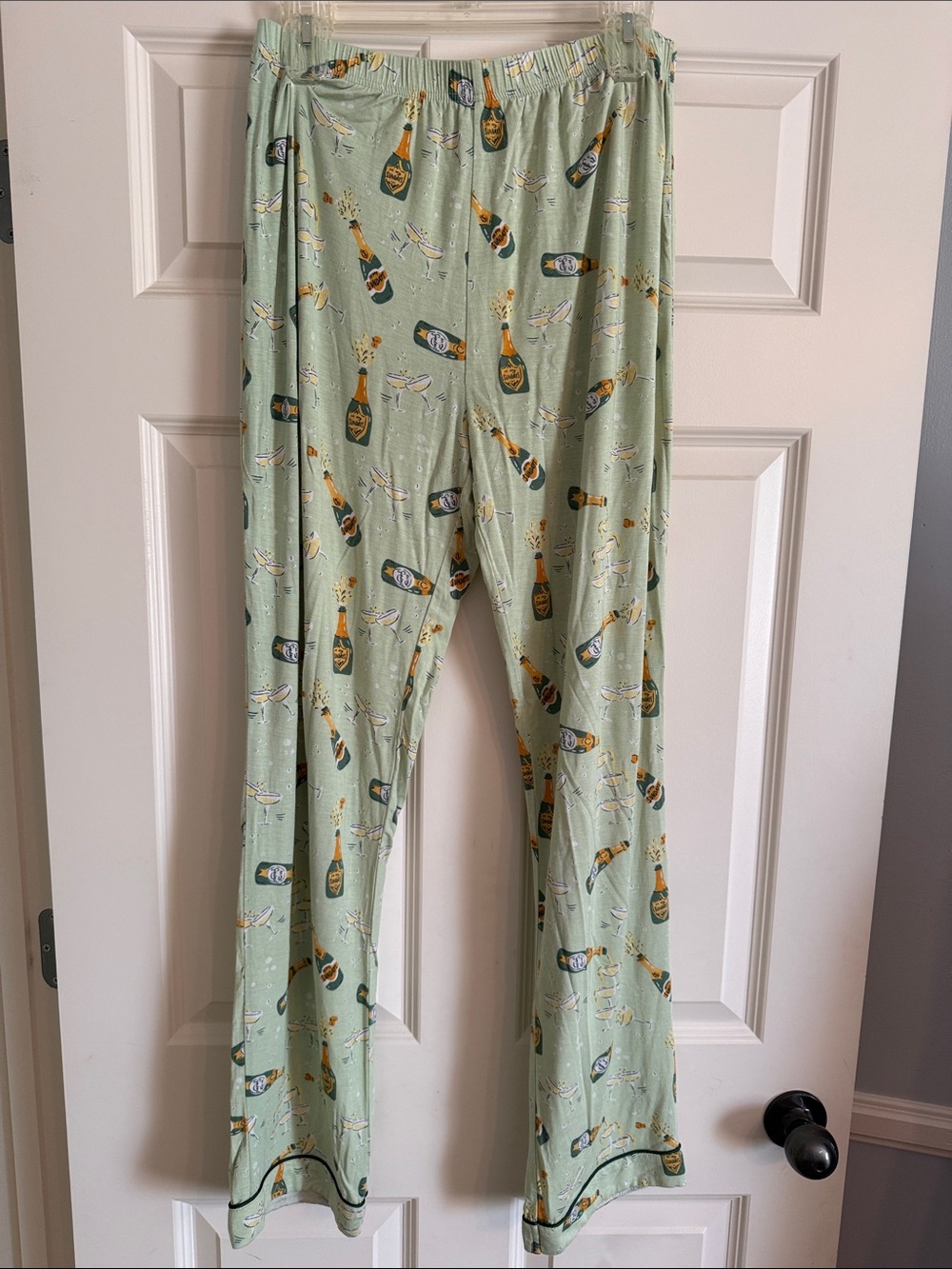 NWOT Women’s Mint Champagne-Print Button Pajama Set-In My Sundays - Picture 3 of 3